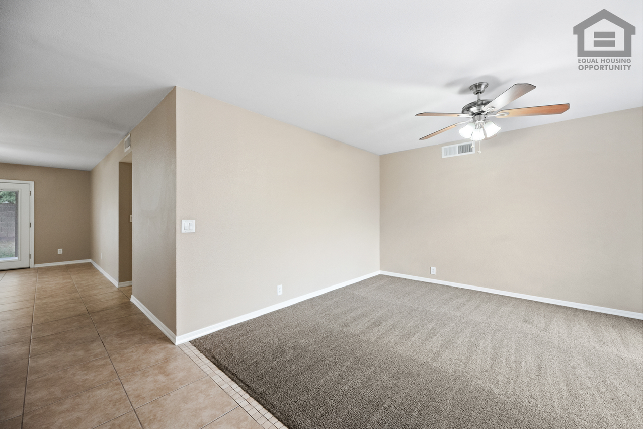 5614 W Hearn Rd - Photo 6 of 42