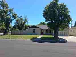 featured image of 340 N Santa Rosa Ave