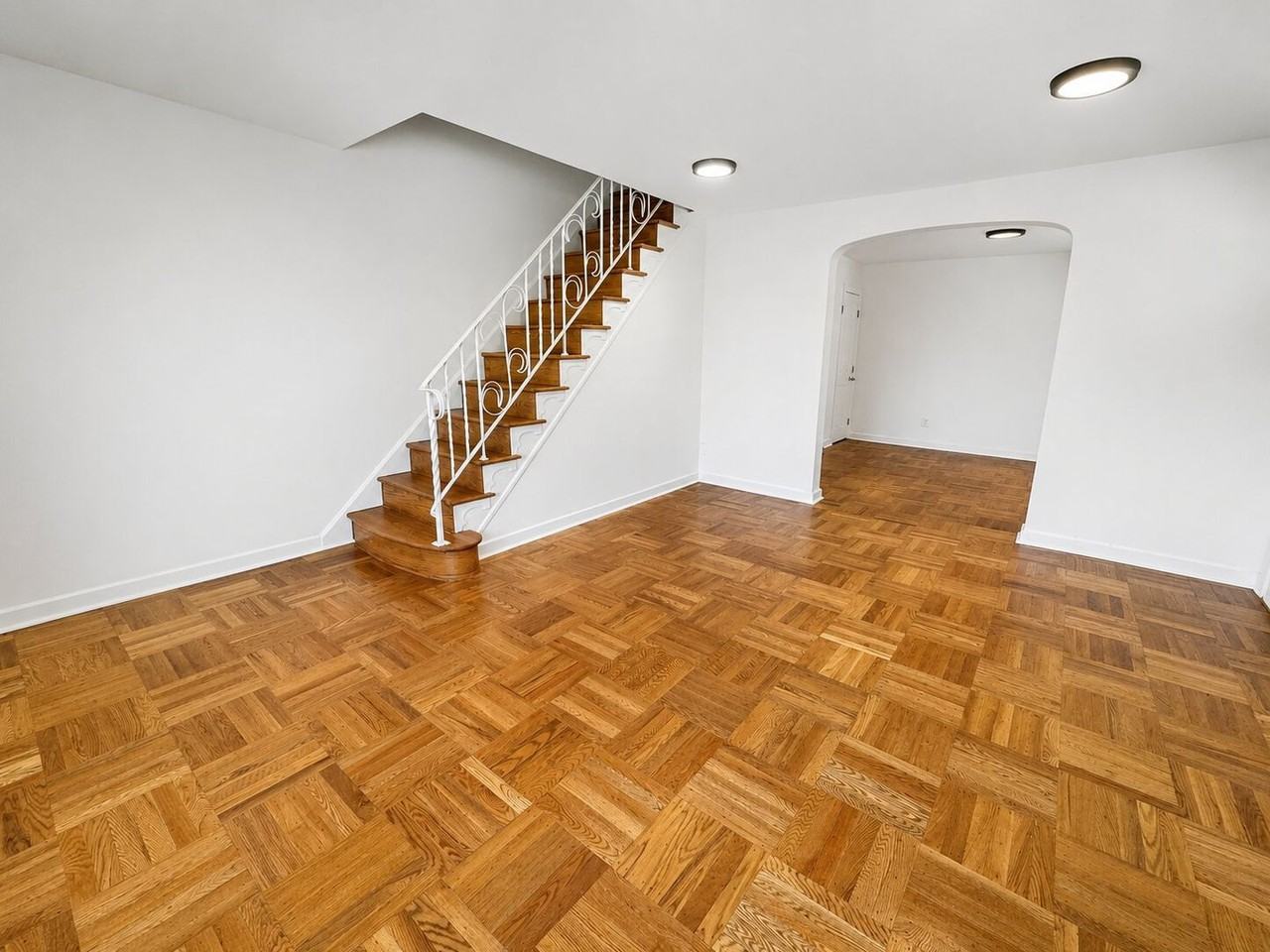 1816 Megargee St - Photo 2 of 15