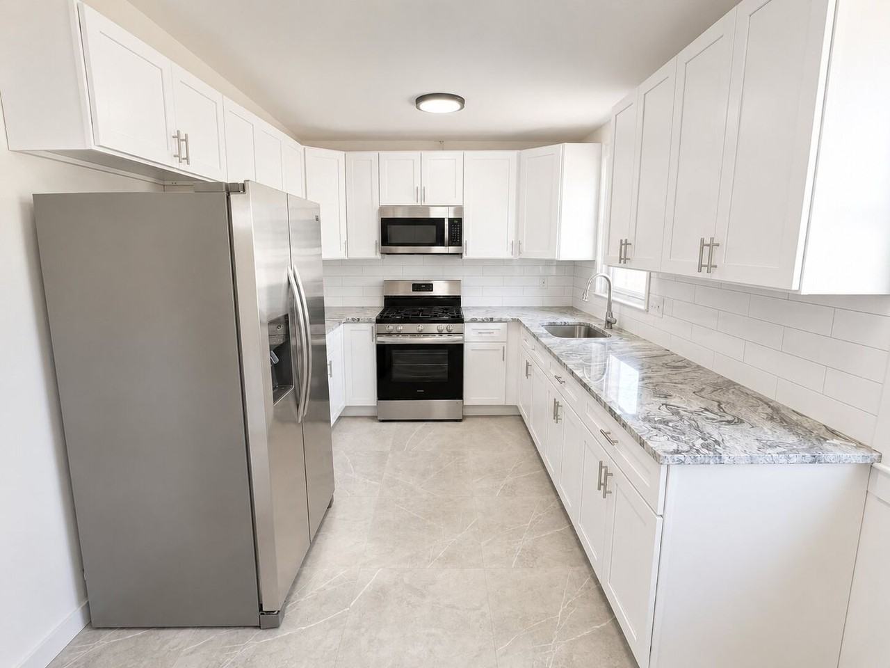 1816 Megargee St - Photo 4 of 15