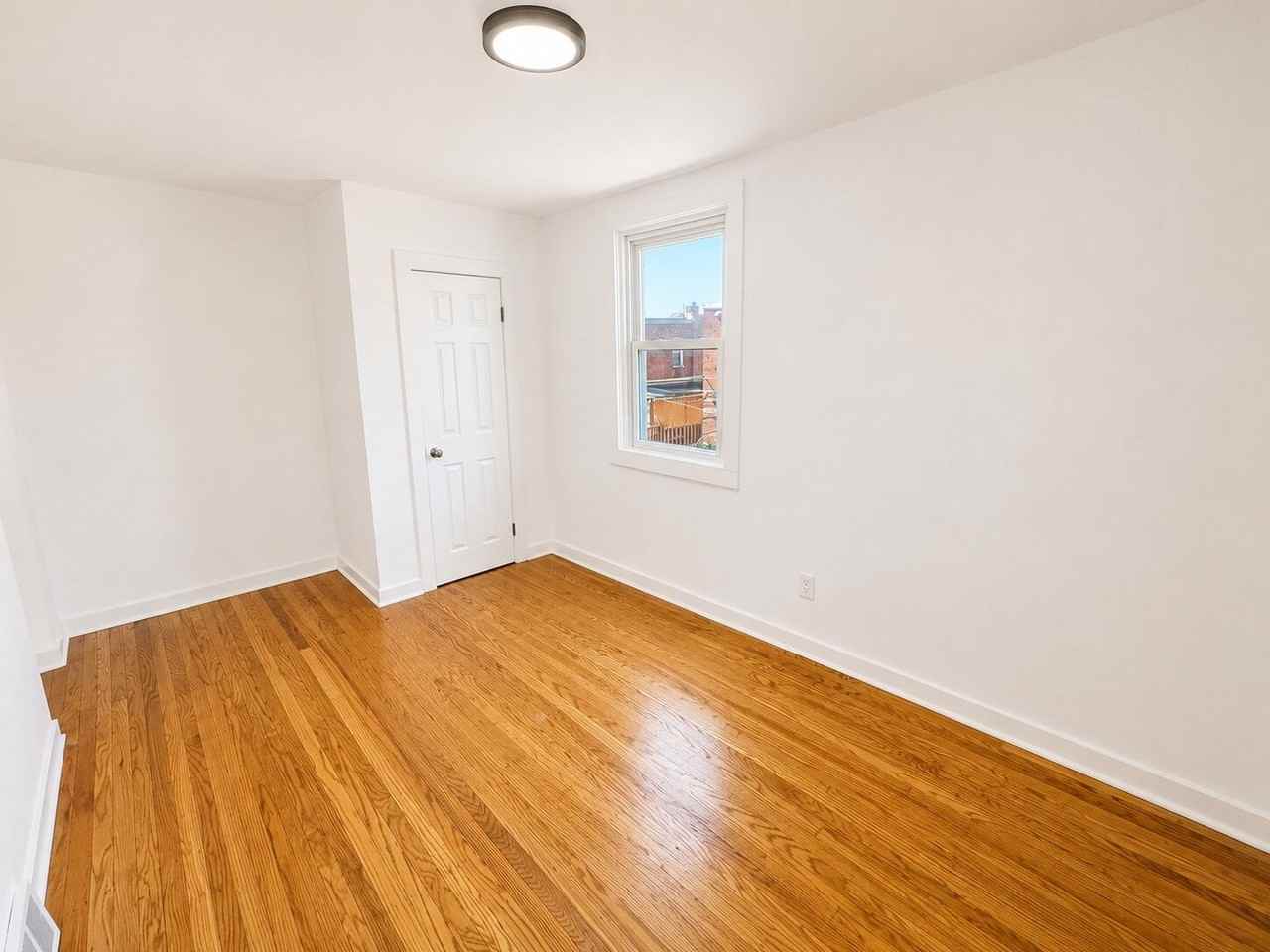 1816 Megargee St - Photo 6 of 15