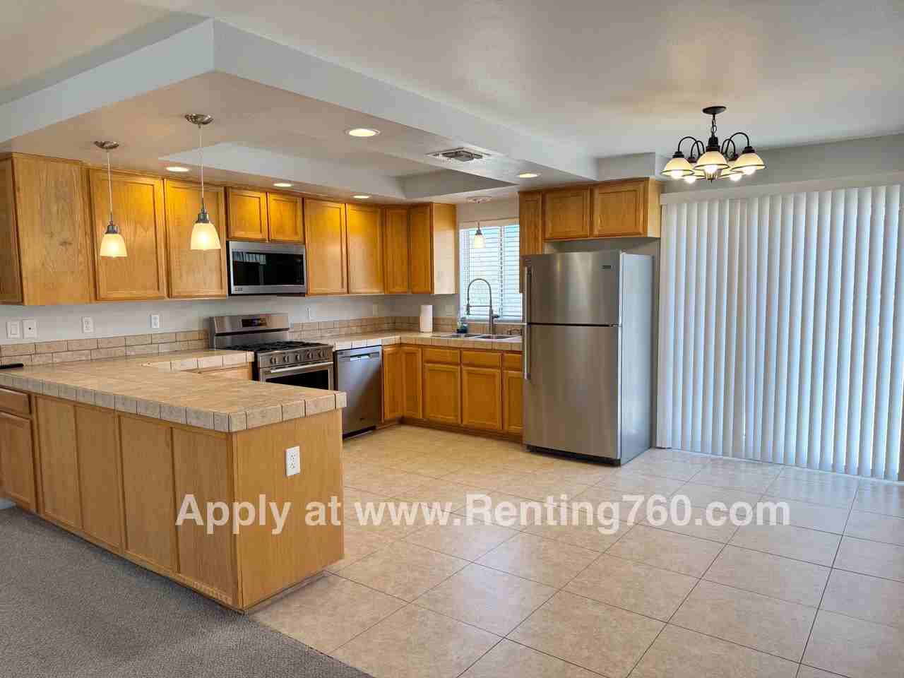 6785 Saladin Ave - Photo 6 of 29