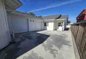 featured image of 1186 Link St