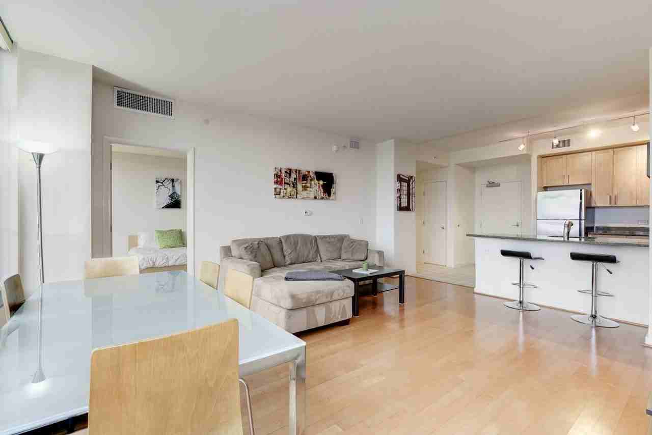 437 New York Ave Nw #510 - Photo 7 of 30