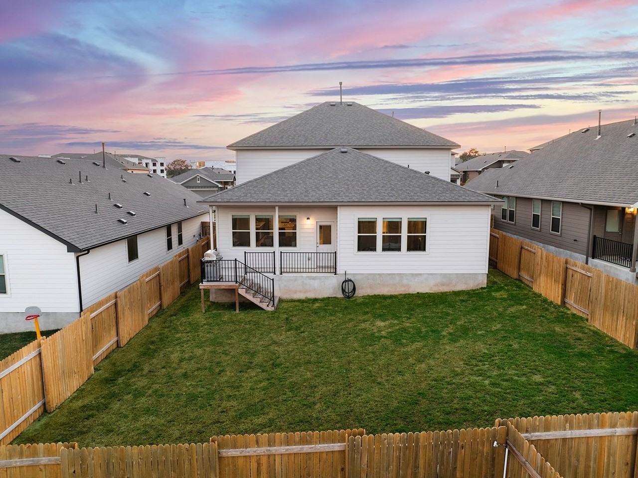 309 Greenway Dr - Photo 6 of 45