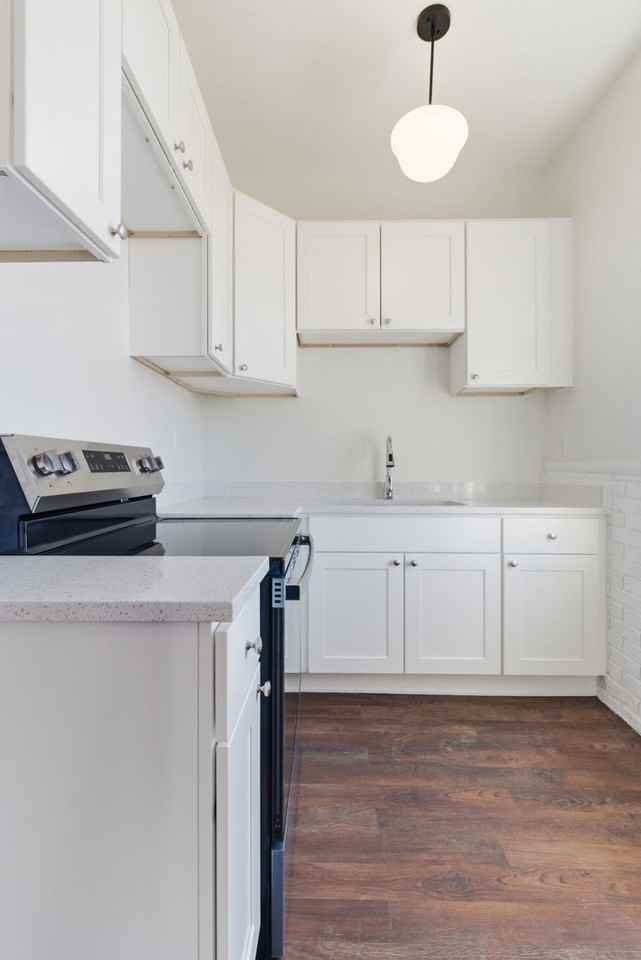 105 High St - Photo 2 of 18