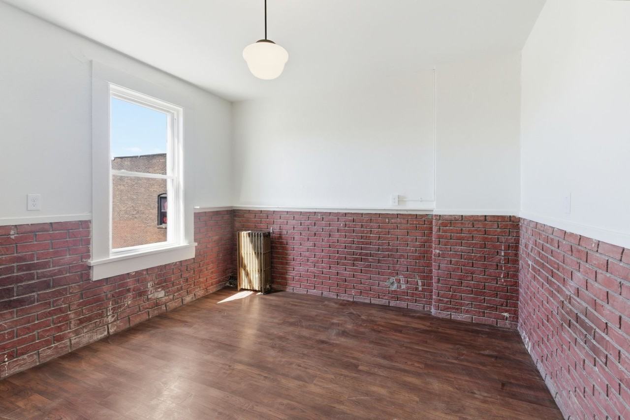 105 High St - Photo 3 of 18
