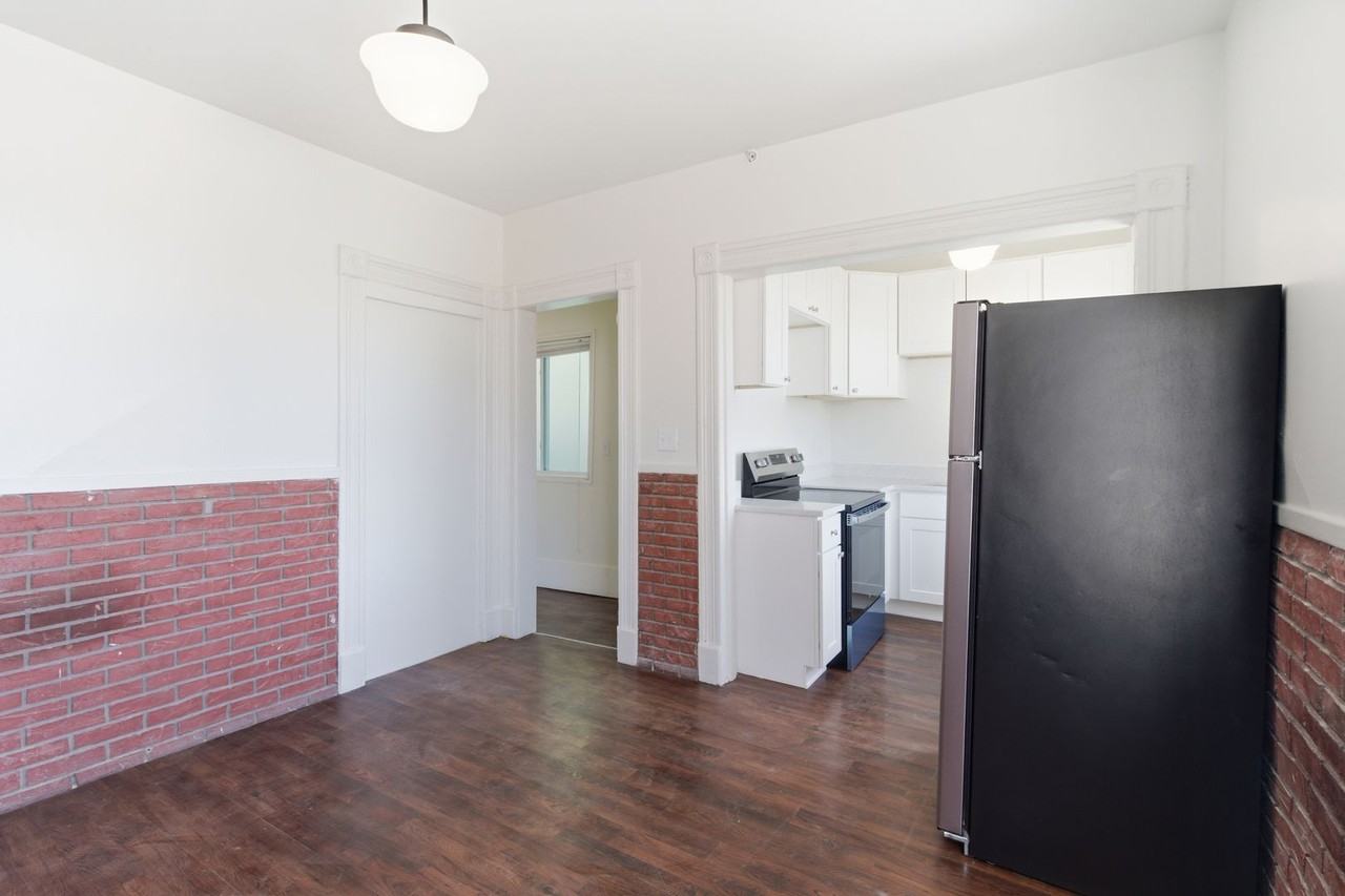 105 High St - Photo 5 of 18