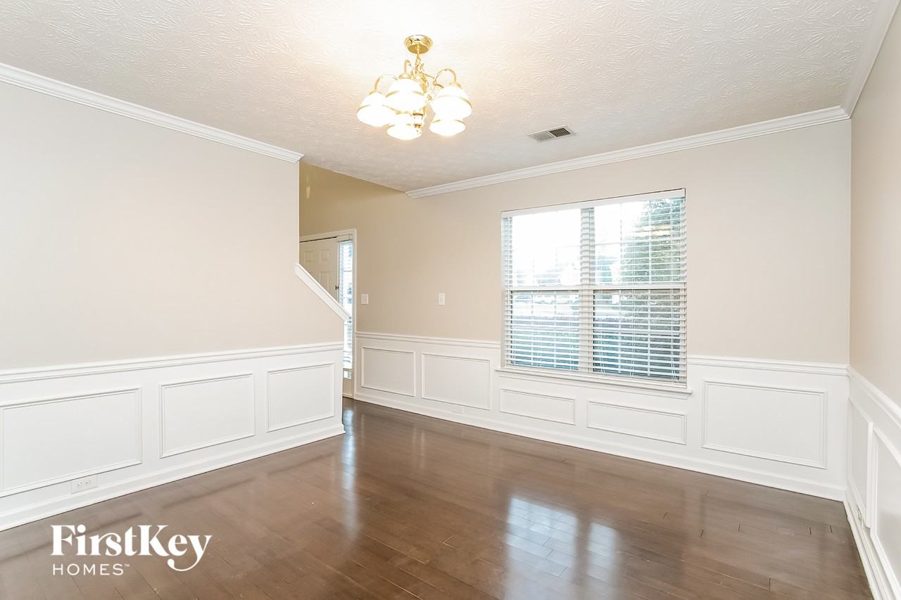 4360 Sentinel Pl Nw - Photo 5 of 15