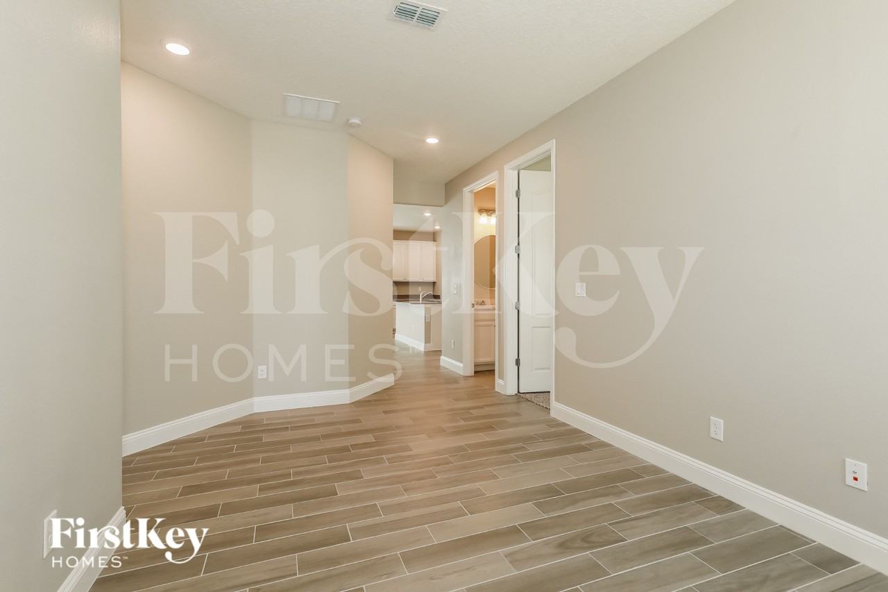 377 Broomsedge Cir - Photo 3 of 19