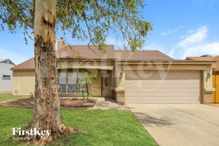 6408 W Grandview Rd - Photo 1 of 1