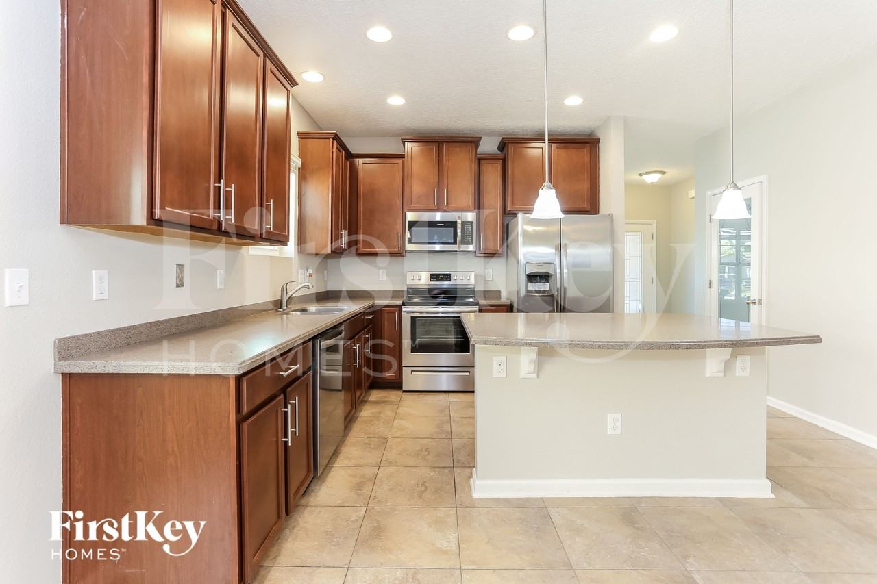 16240 Dowing Creek Dr - Photo 6 of 16