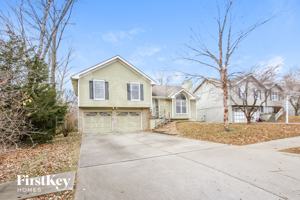 featured image of 8320 N Allenton Dr