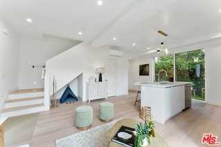 3930 Minerva Ave - Photo 4 of 8