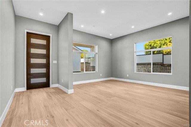 2124 W 238th St - Photo 3 of 8