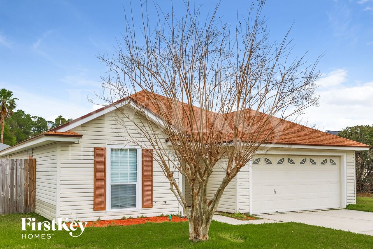 2942 Biloxi Trl - Photo 2 of 16