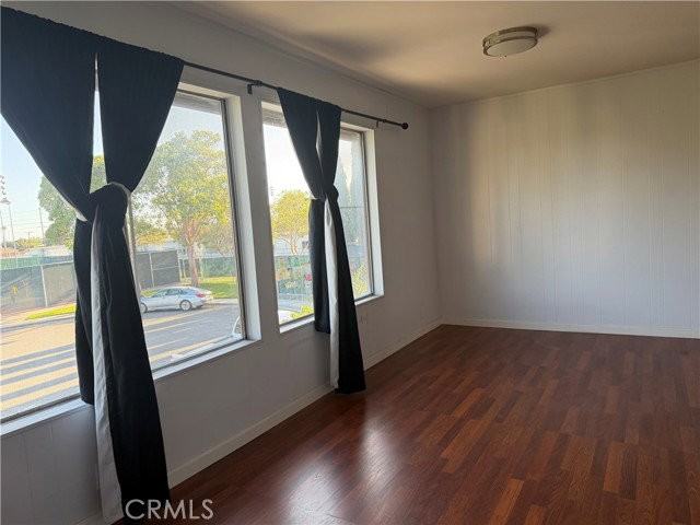8281 Devilwood Cir - Photo 2 of 8