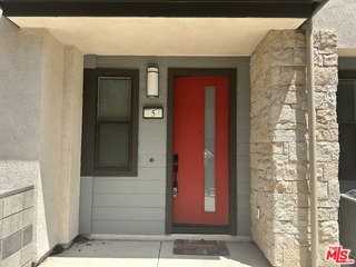 2957 W Lincoln Ave #5 - Photo 2 of 8