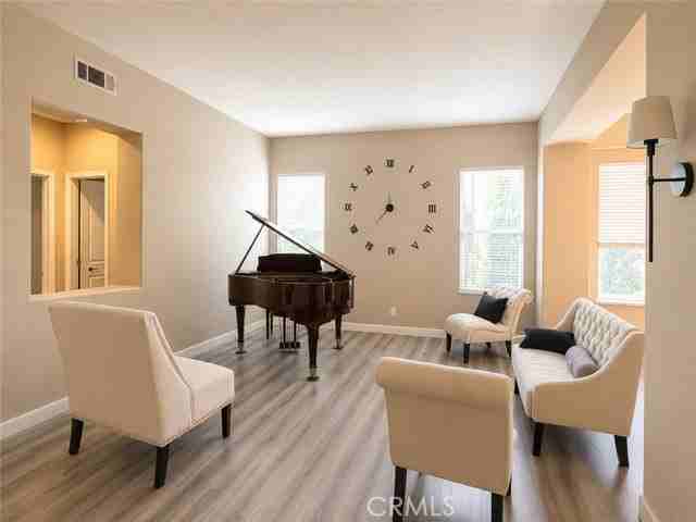 1461 W Harrison Ave - Photo 5 of 7