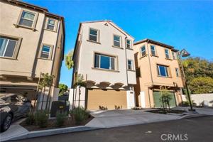 featured image of 11741 Rose Dr
