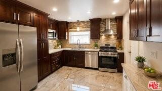 4721 Newman Ave - Photo 3 of 8