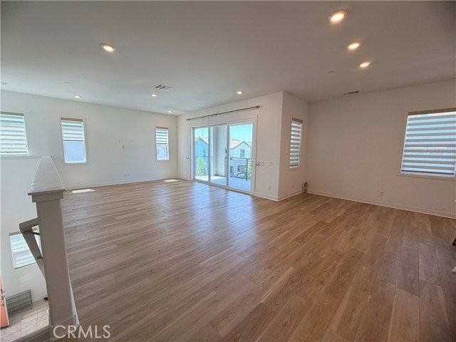 169 Biome - Photo 2 of 8
