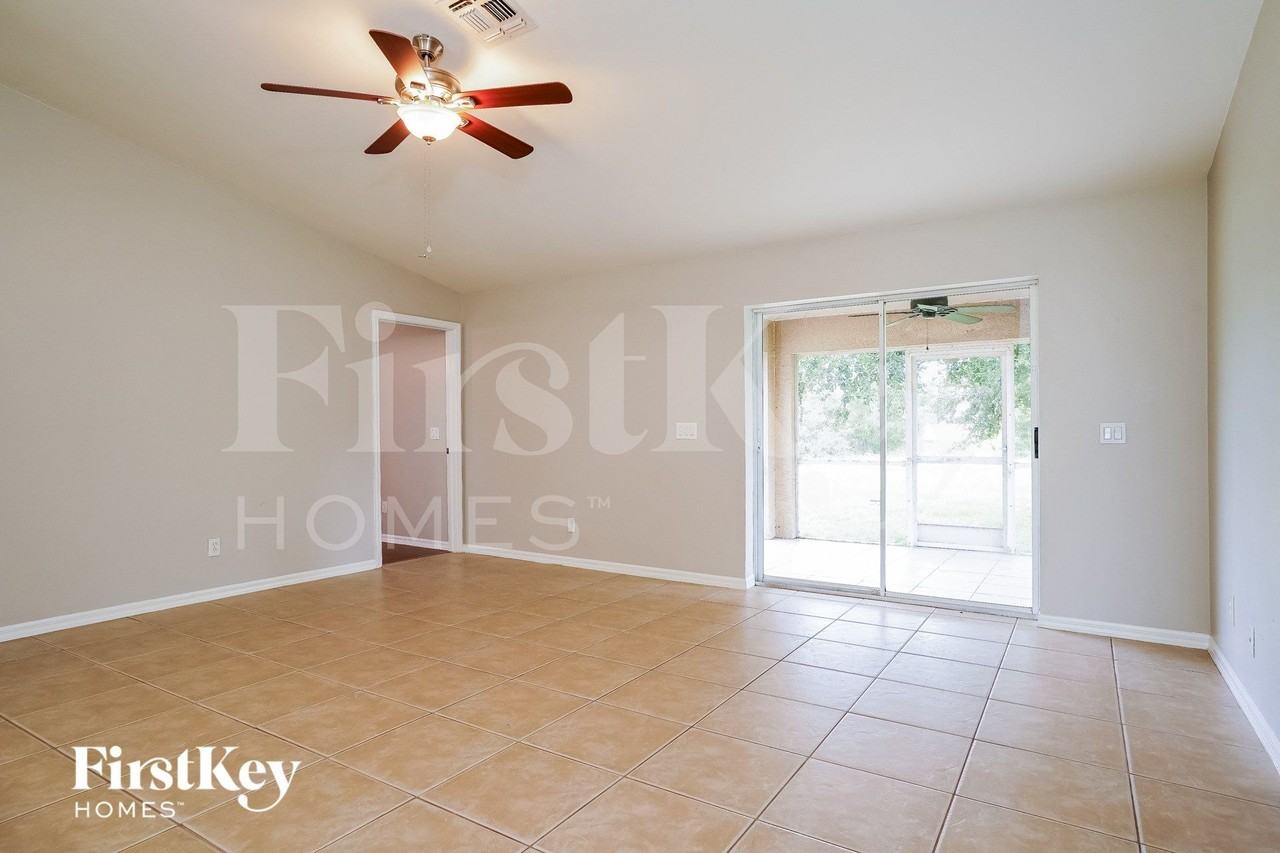 6490 Chabot Ave - Photo 2 of 15