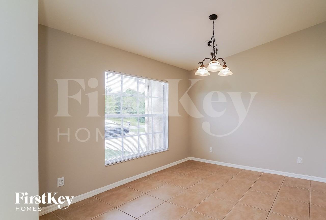 6490 Chabot Ave - Photo 4 of 15