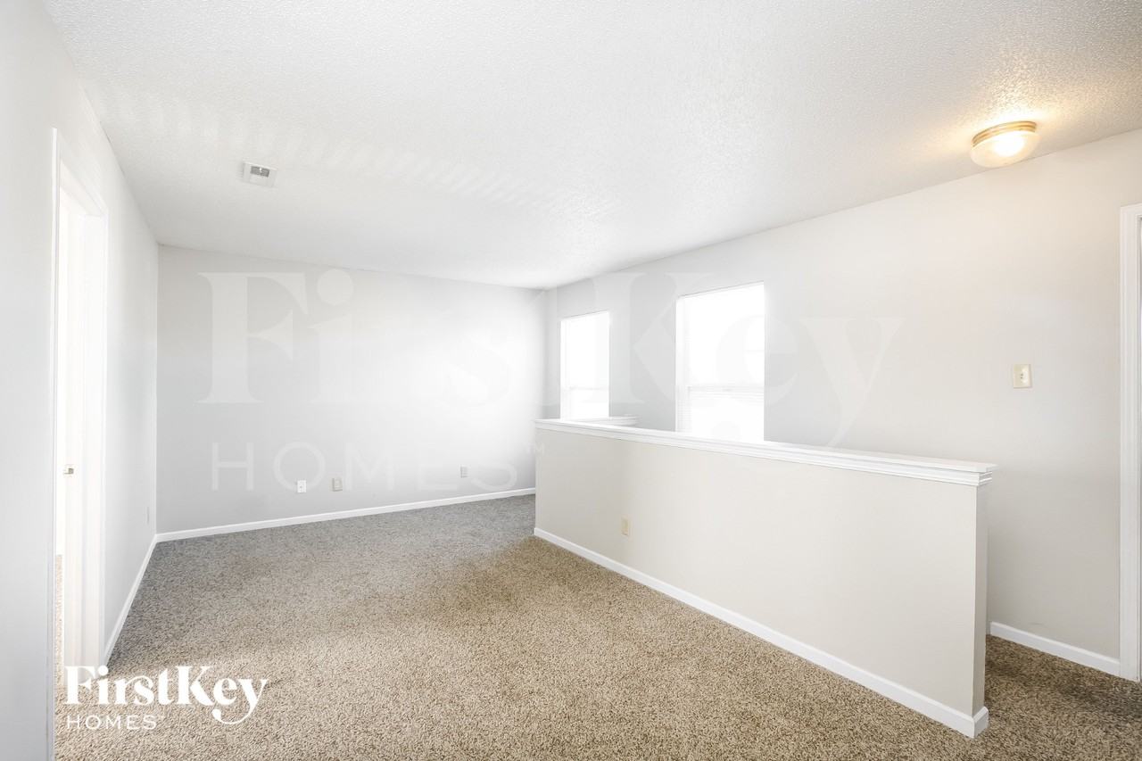 6321 Monteo Dr - Photo 6 of 15