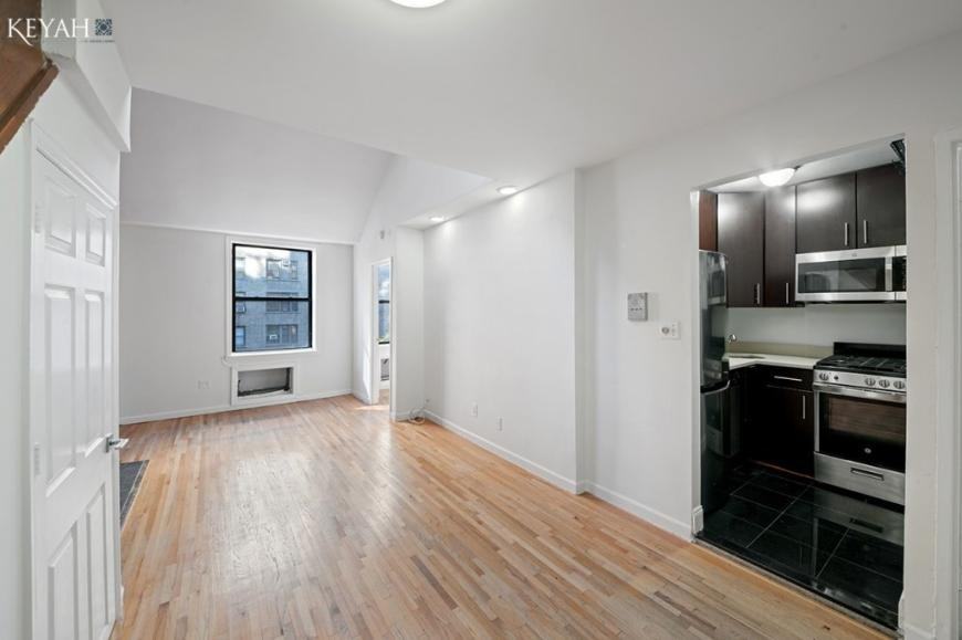 510 W End Ave - Photo 4 of 10