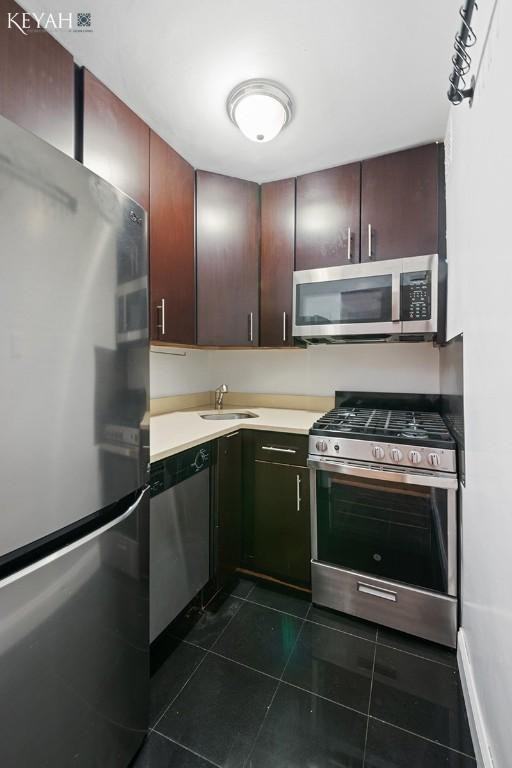 510 W End Ave - Photo 5 of 10