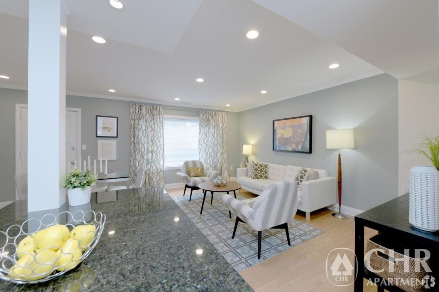 43 Sherman Rd - Photo 4 of 10
