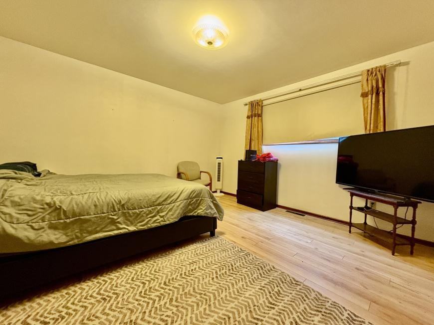 28 Penfold St - Photo 7 of 10