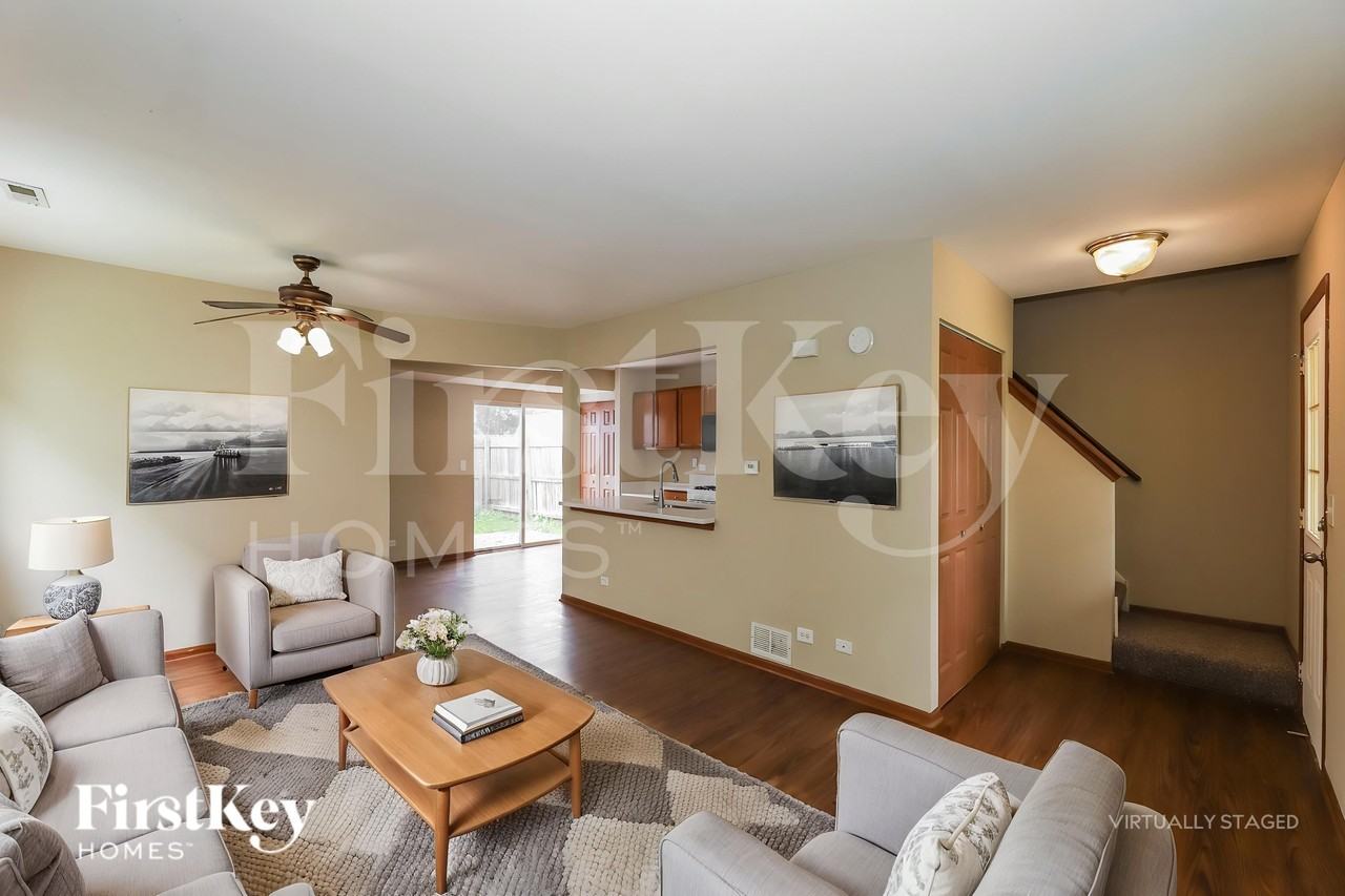 1662 Park Vista Ln - Photo 6 of 19