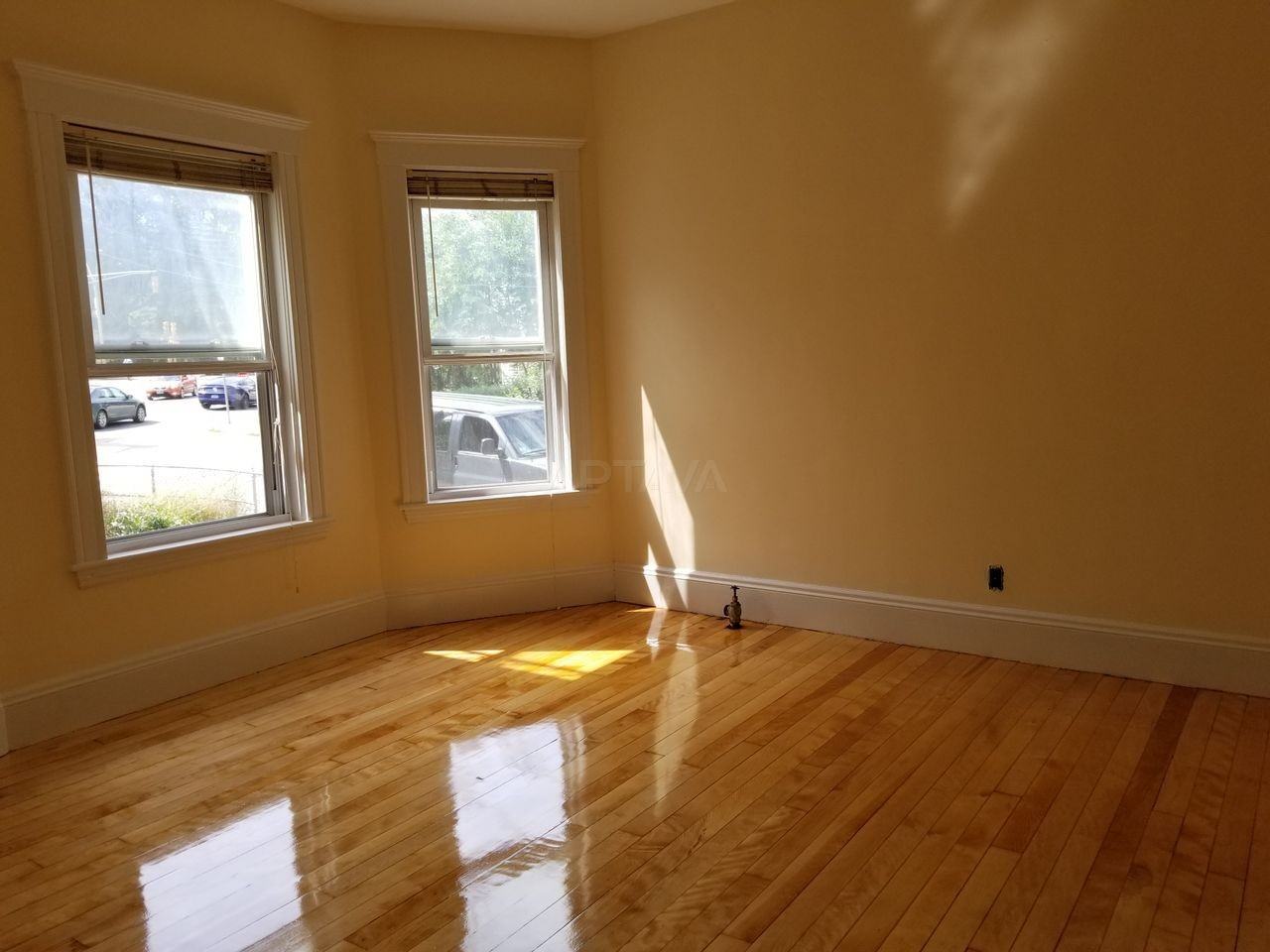 14 Warner St #1 - Photo 3 of 15