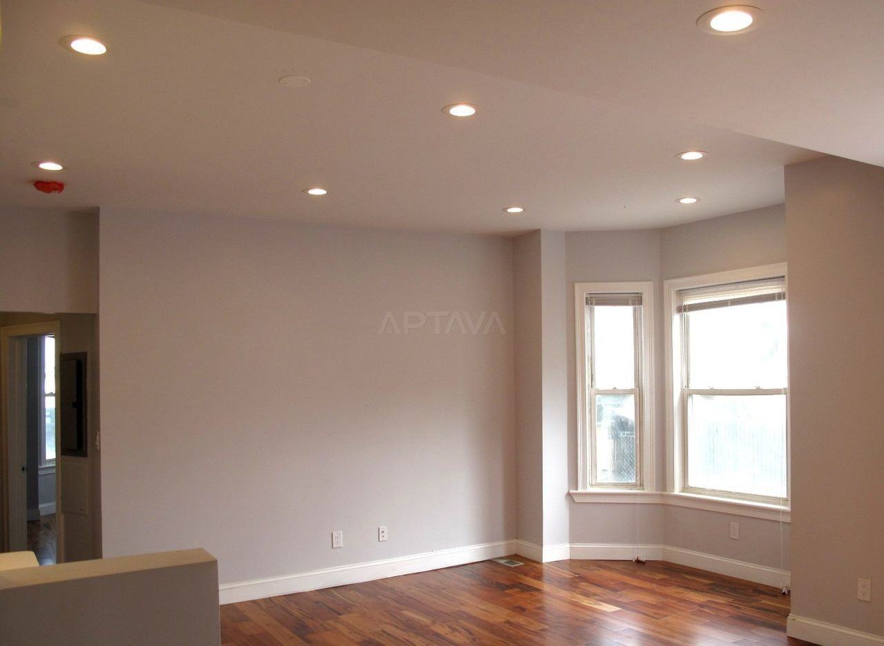 163 Main St #1 - Photo 5 of 11