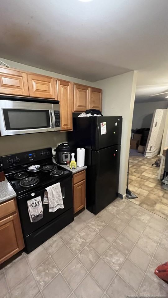 66 Mayflower Ave #14 - Photo 2 of 17