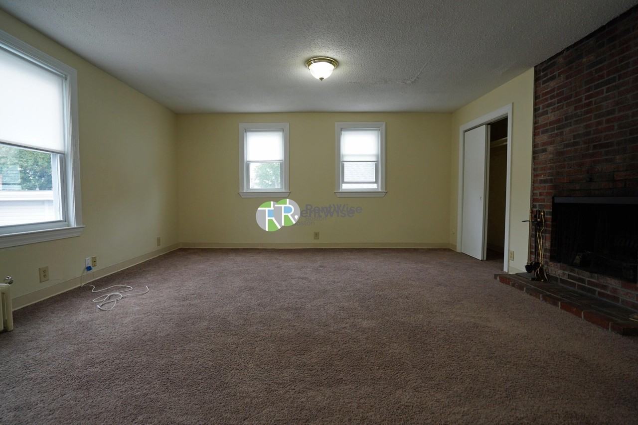 80 Robbins St #5 - Photo 2 of 38