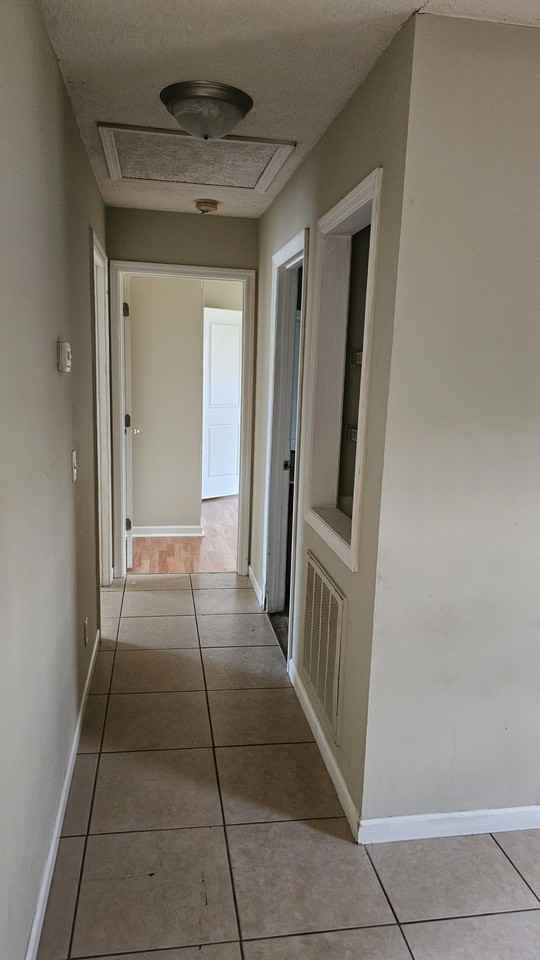 111 Dixie Ct - Photo 7 of 7
