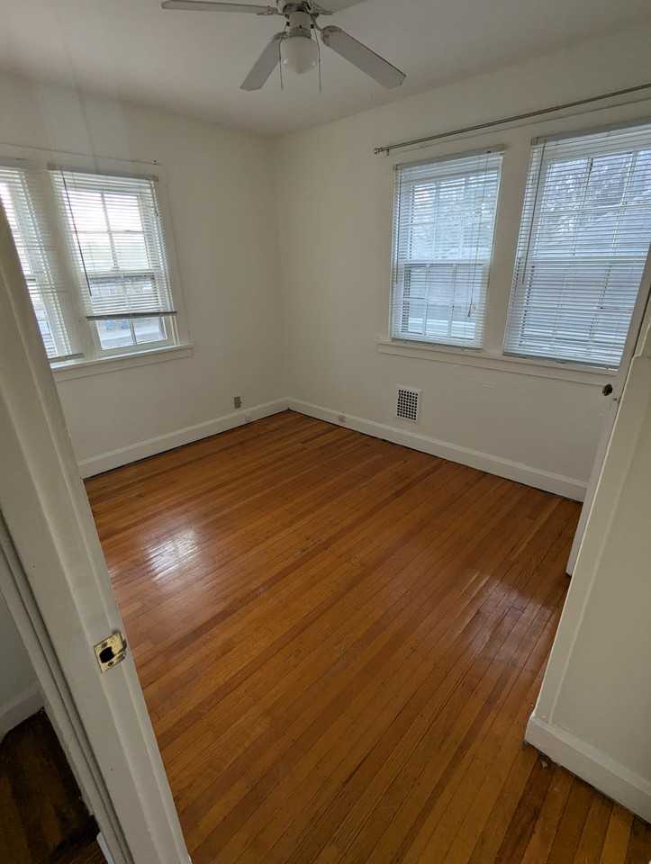 5161 N Park Ave - Photo 7 of 10