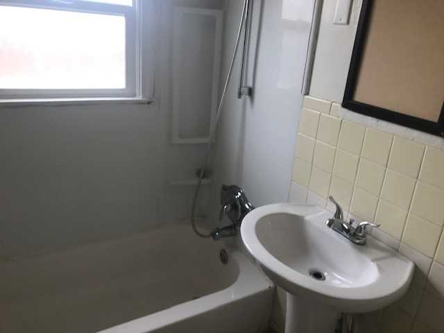 239 Sw, #1 - Photo 6 of 13