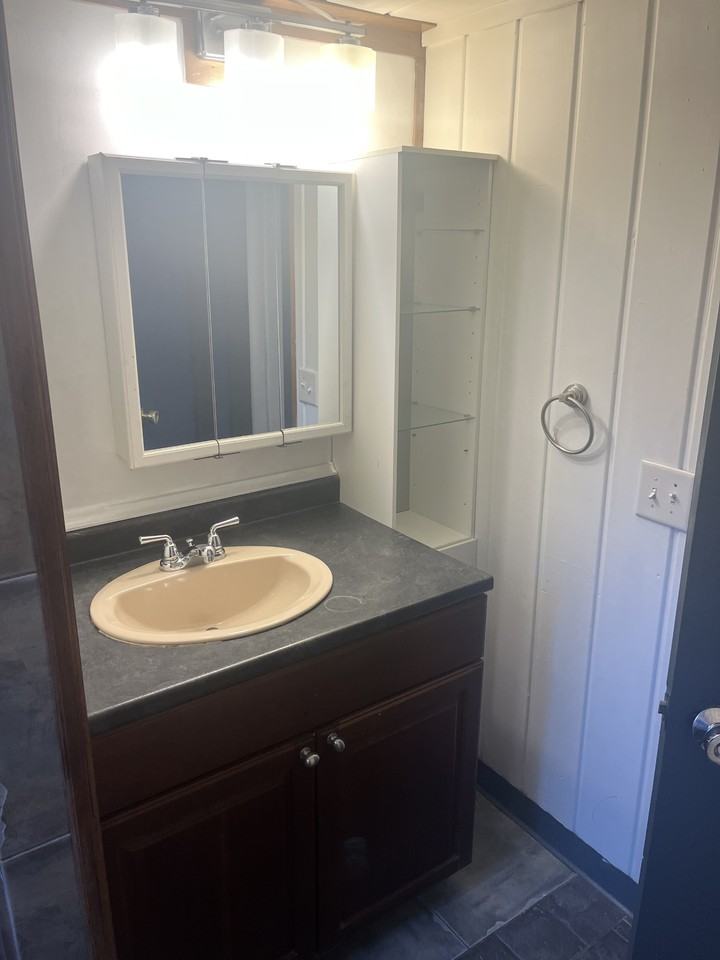 2806 Madonna Dr #C - Photo 5 of 22