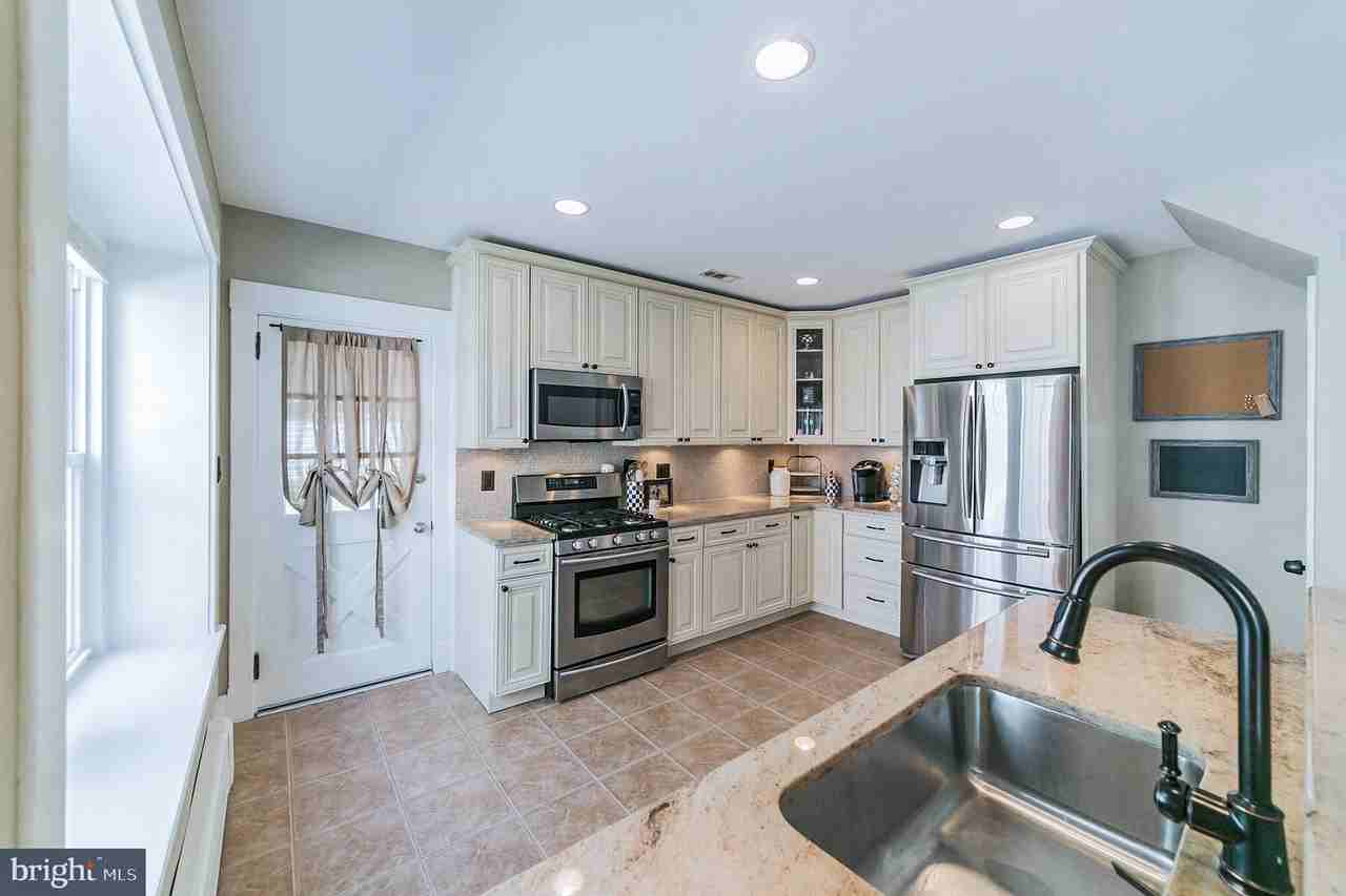 540 Fairthorne Ave - Photo 6 of 16