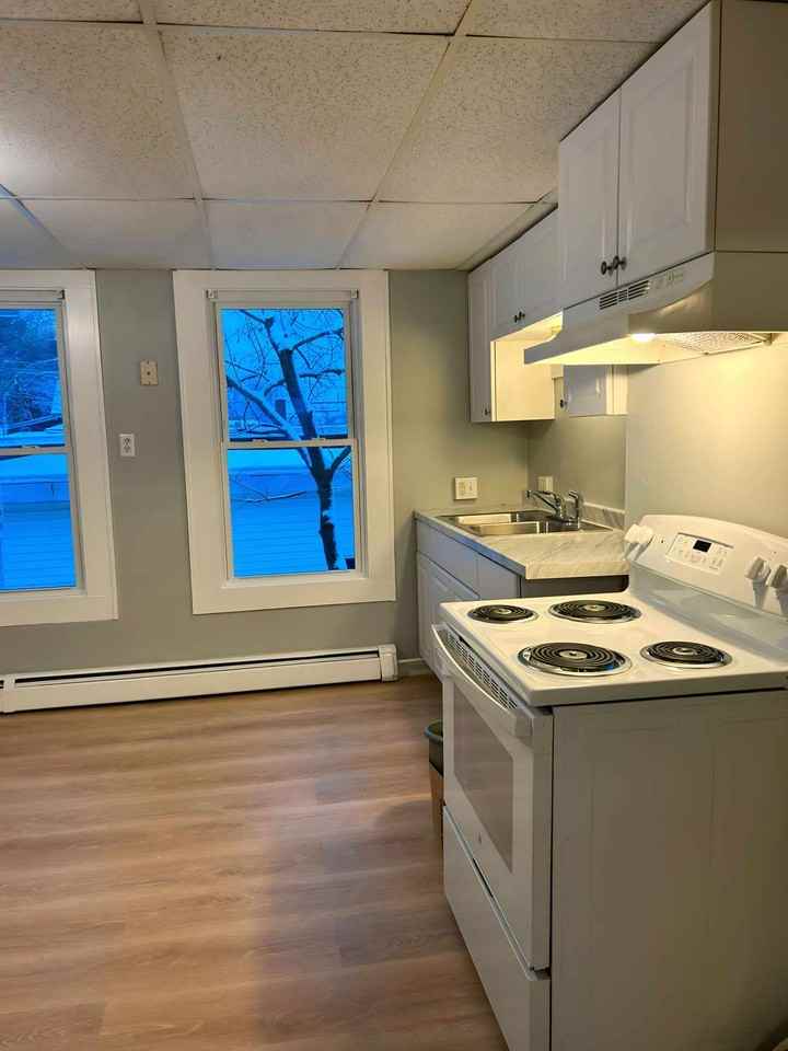 170 Cleaves St #3 - Photo 3 of 17