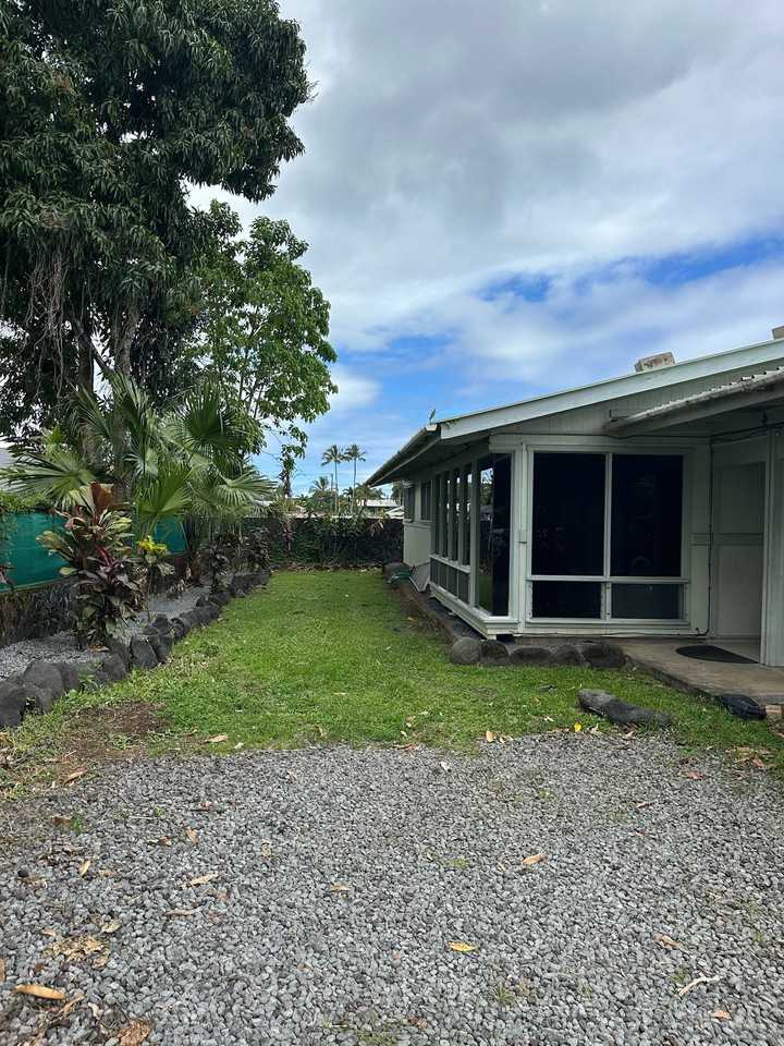 1 655A Hinano St, #1 - Photo 2 of 19
