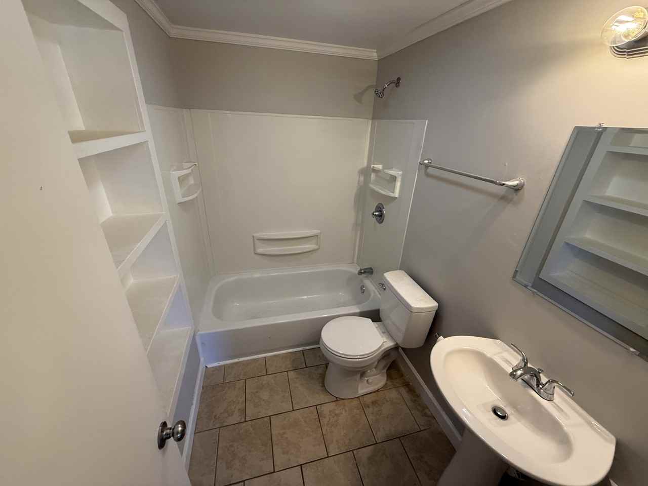 3517 Hardee Ave - Photo 5 of 14