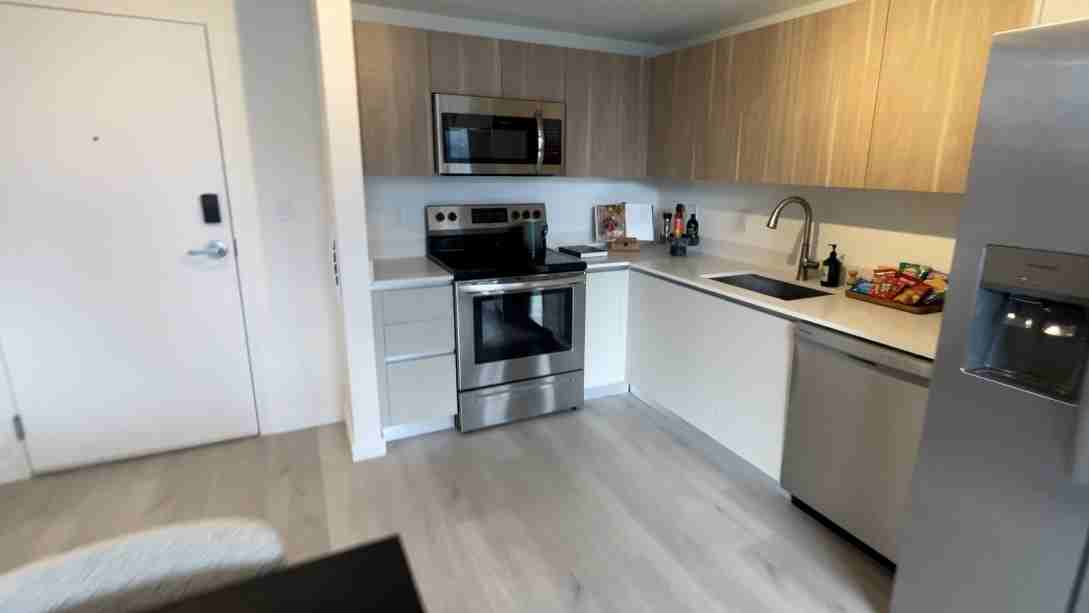 330 Nw 29th St #809 - Photo 4 of 22