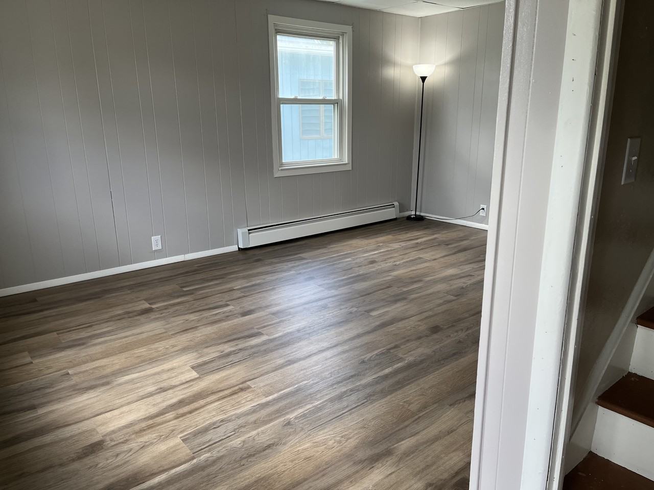 517 Harcourt Dr - Photo 3 of 11