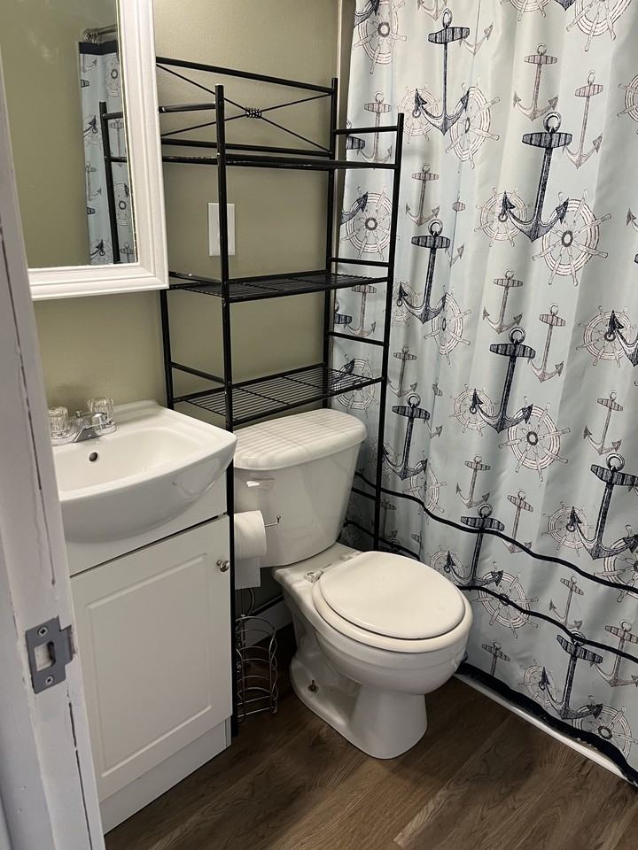 517 Harcourt Dr - Photo 5 of 11