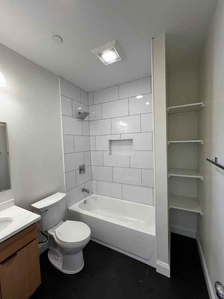 6 Blossom St #6 - Photo 2 of 4